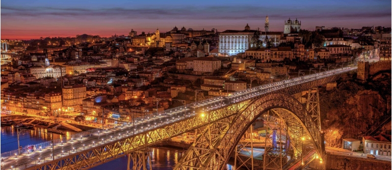 Cruise with Dinner - Porto During the Night