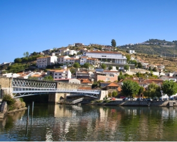 3 Meilleures Croisières sur le Fleuve Douro et Train Historique