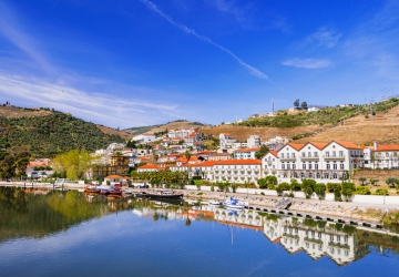 Pinhão: Uma Vila Escondida no coração do Douro